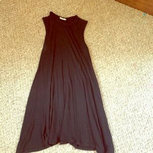 Sleeveless dress